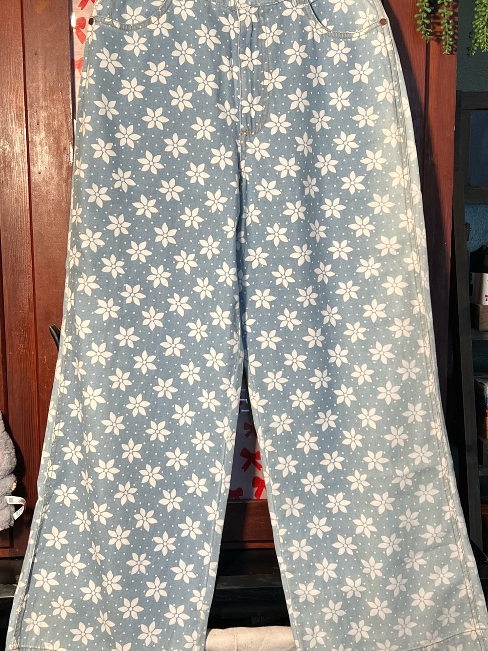 Wrangler x Billabong Light Blue Floral Denim Jeans - Picture 11 of 12